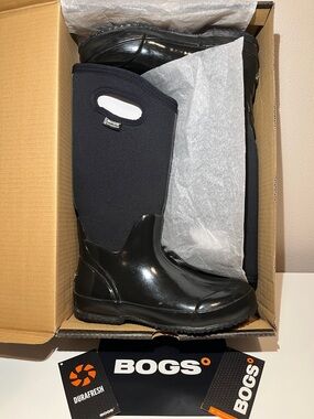 Bogs Classic High Handles Women's Boots - Black Smooth High Shine